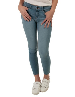 Jeans skinny corte cadera para mujer