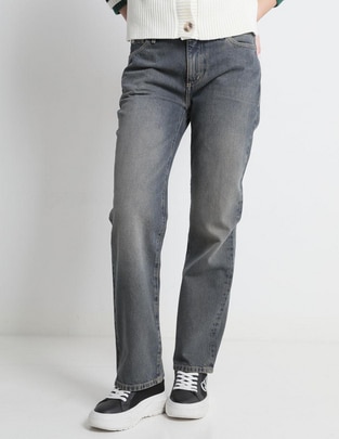 Jeans straight para mujer Jeans straight para mujer