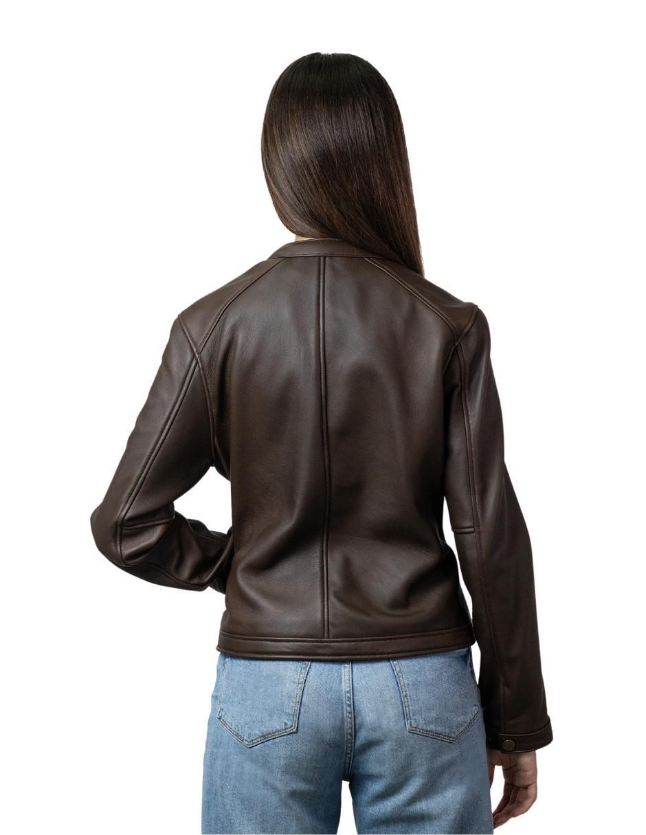 Chamarra de piel para mujer