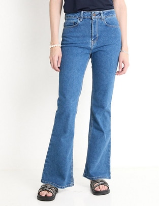 Jeans flare corte cintura para mujer Jeans flare corte cintura para mujer