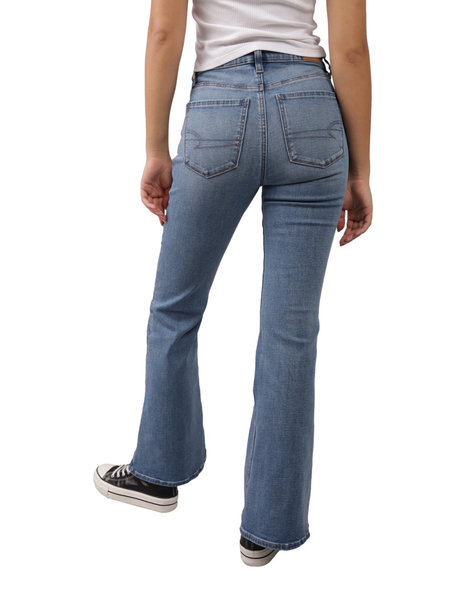 Jeans flare American Eagle para mujer