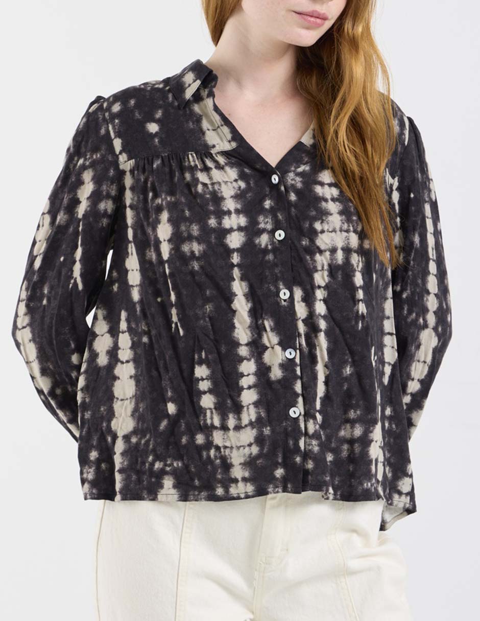 Blusa camisera manga larga para mujer 9