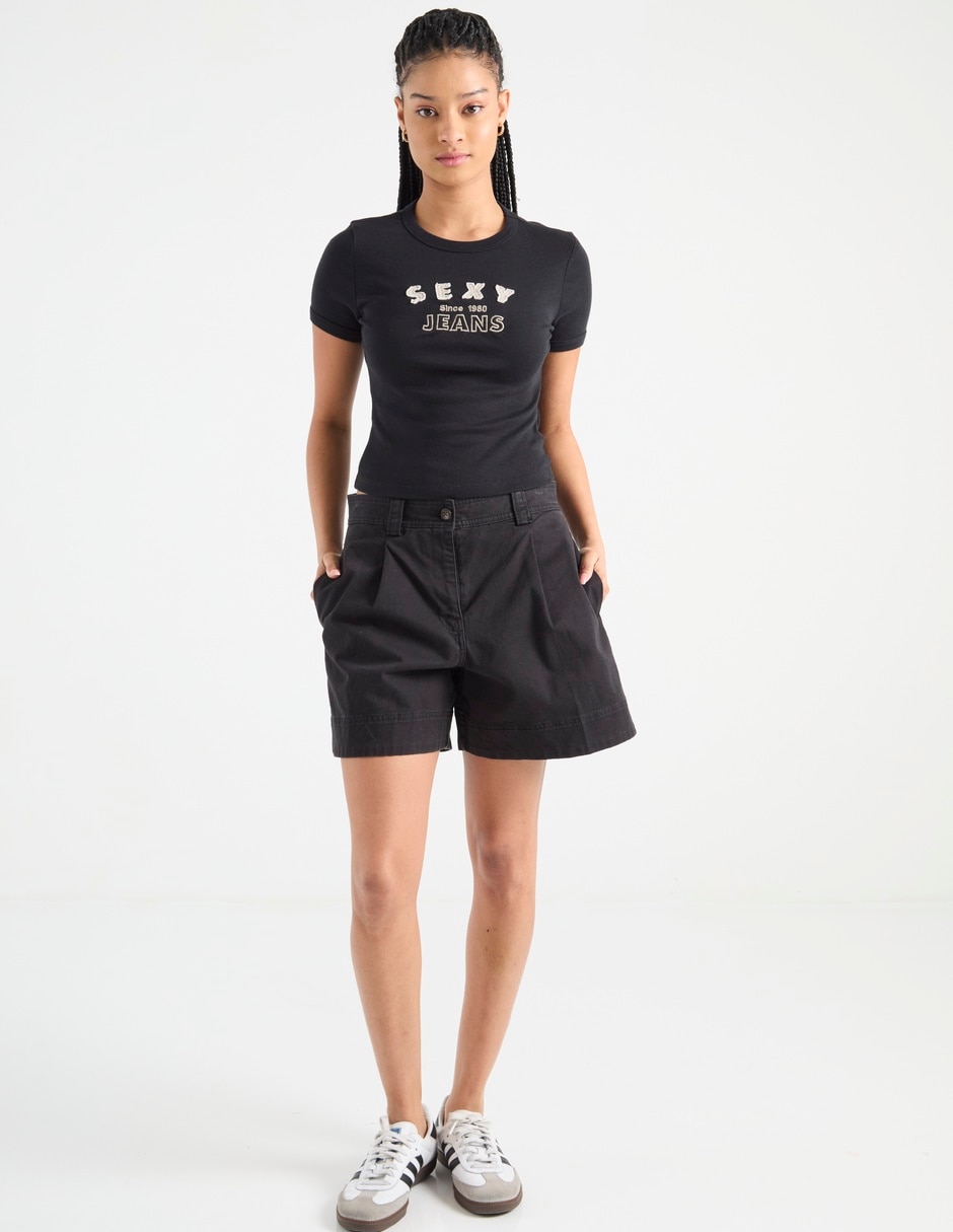 Playera manga corta Sexy Jeans cuello redondo para mujer