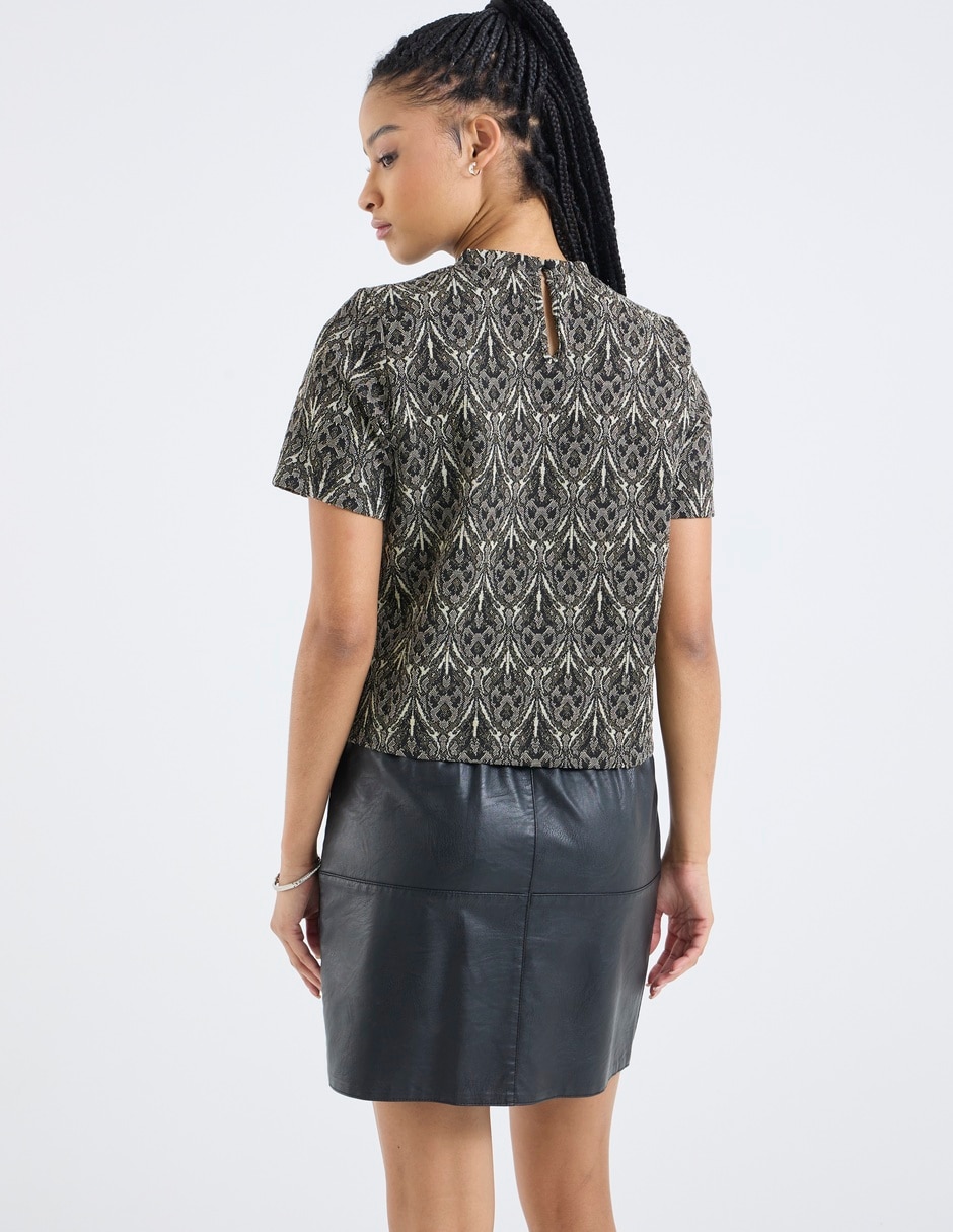 Blusa manga corta para mujer 5
