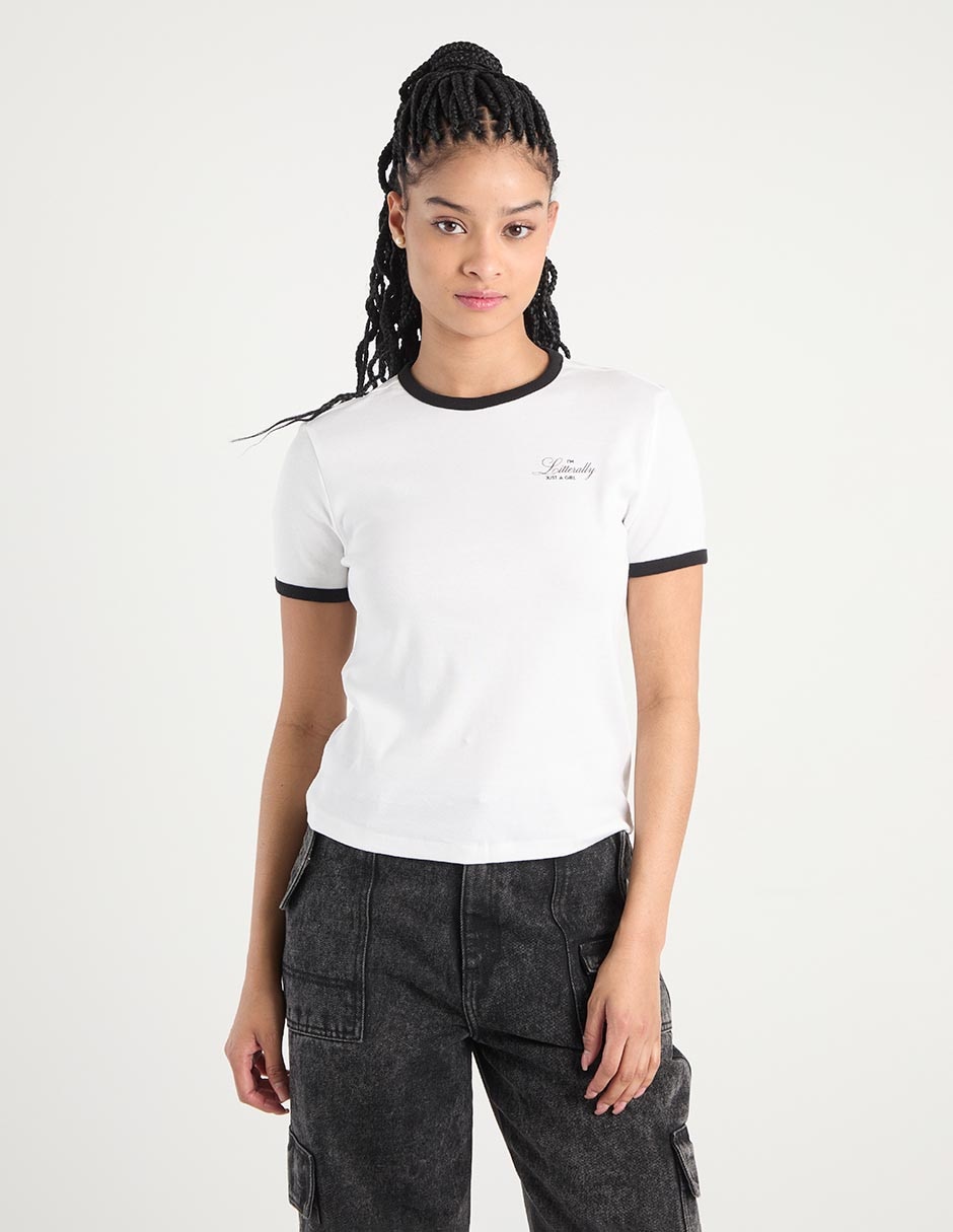 Playera manga corta That's It cuello redondo para mujer