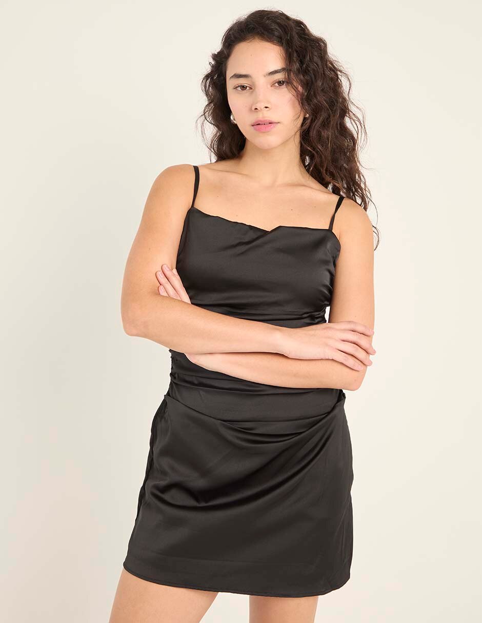 Vestido mini de fiesta escote cuadrado 1