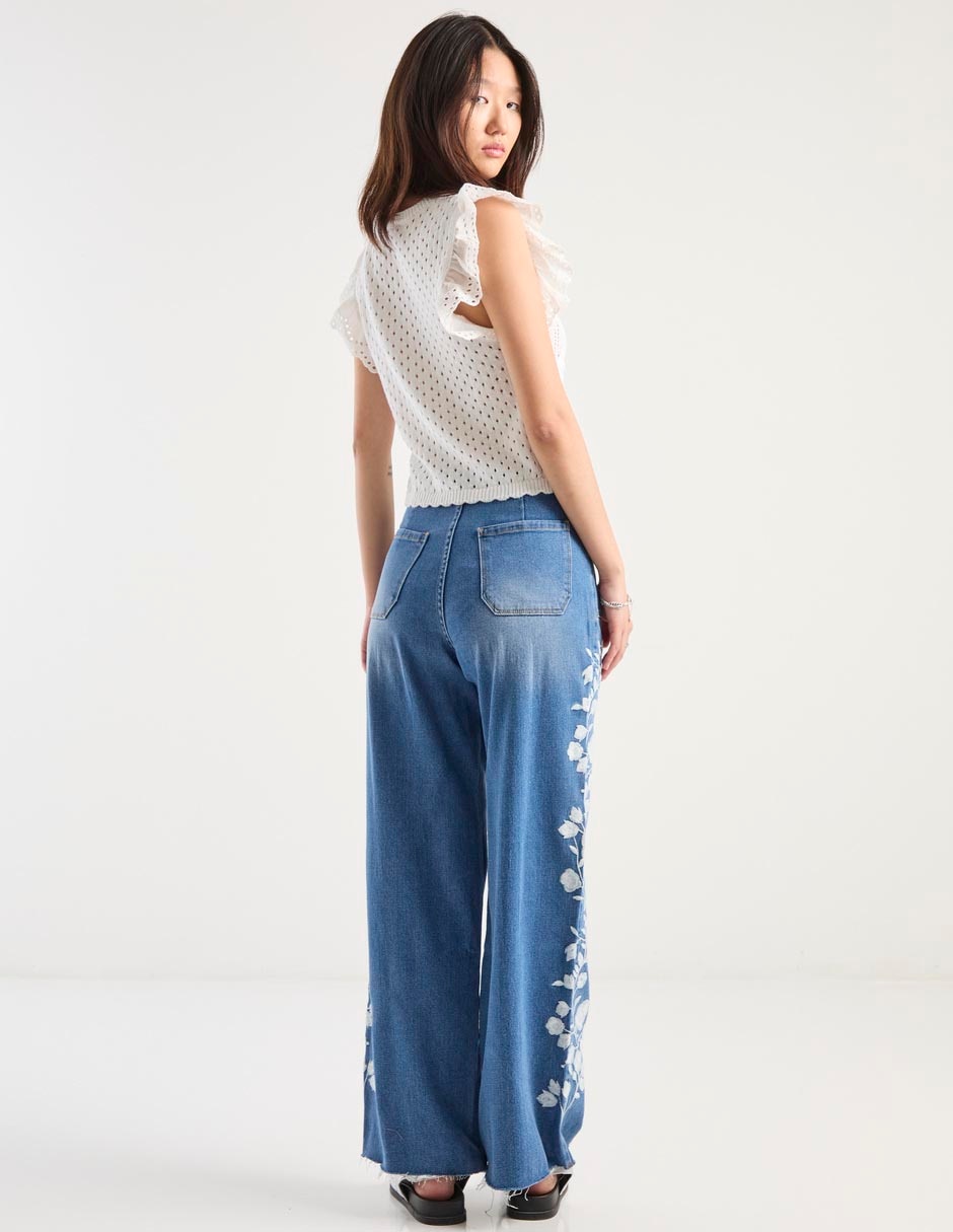 Jeans amplio para mujer 4