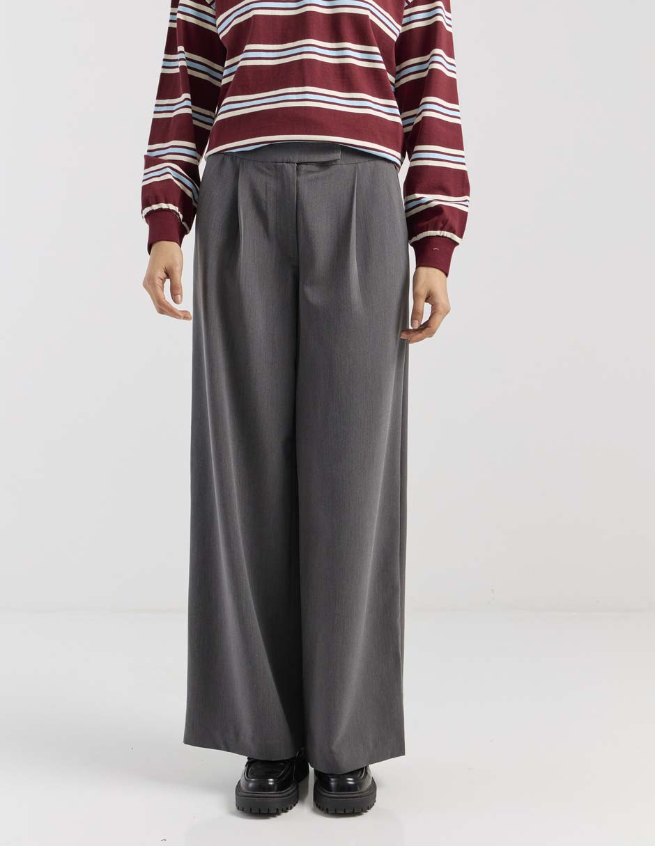 Pantalón coulotte amplio para mujer Pantalón coulotte amplio para mujer