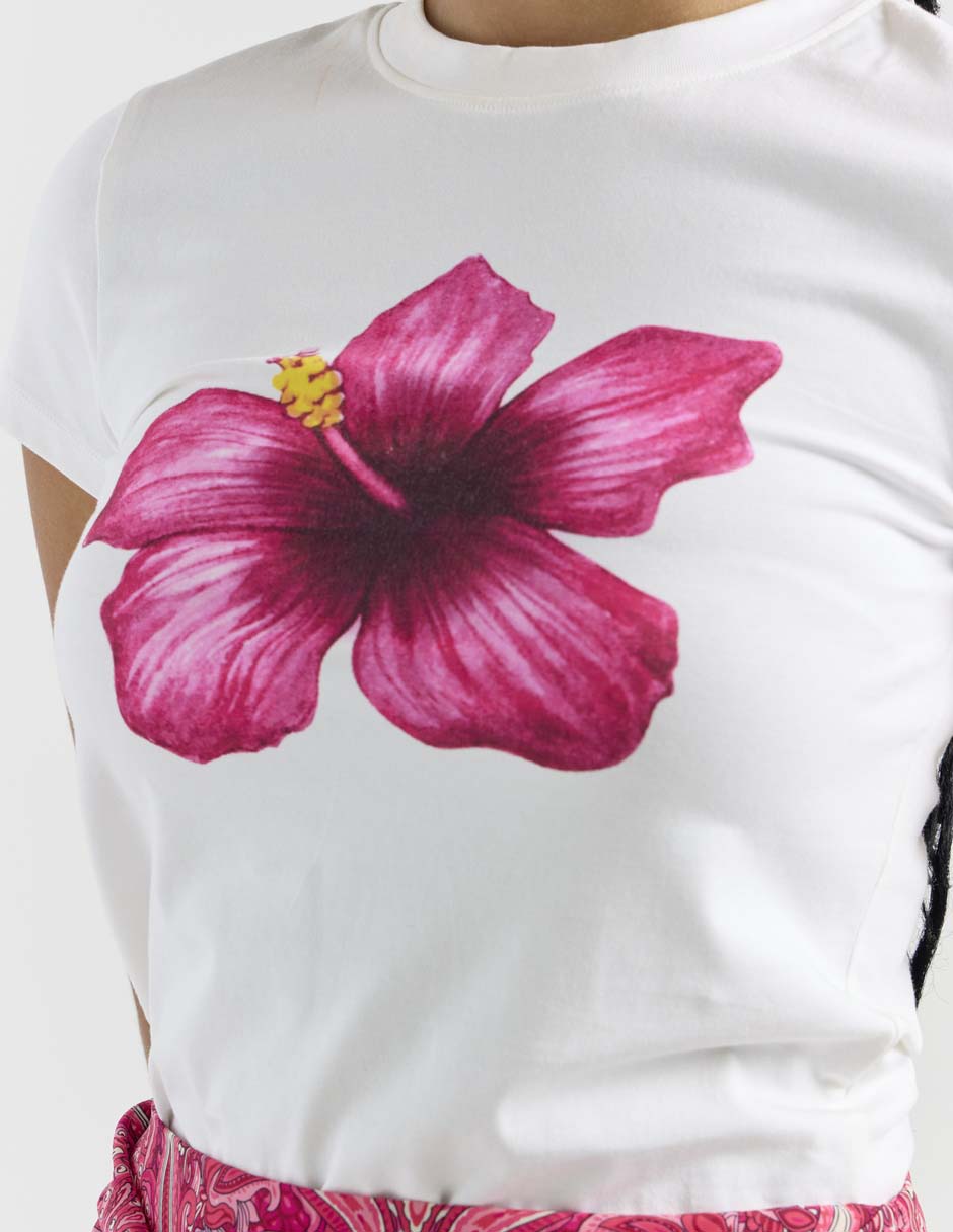Playera manga corta cuello redondo para mujer 8