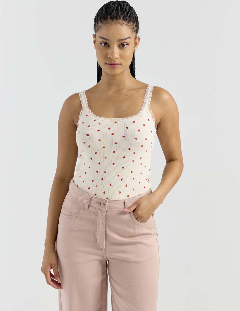Top cuello redondo escote regular tirante clásico 1