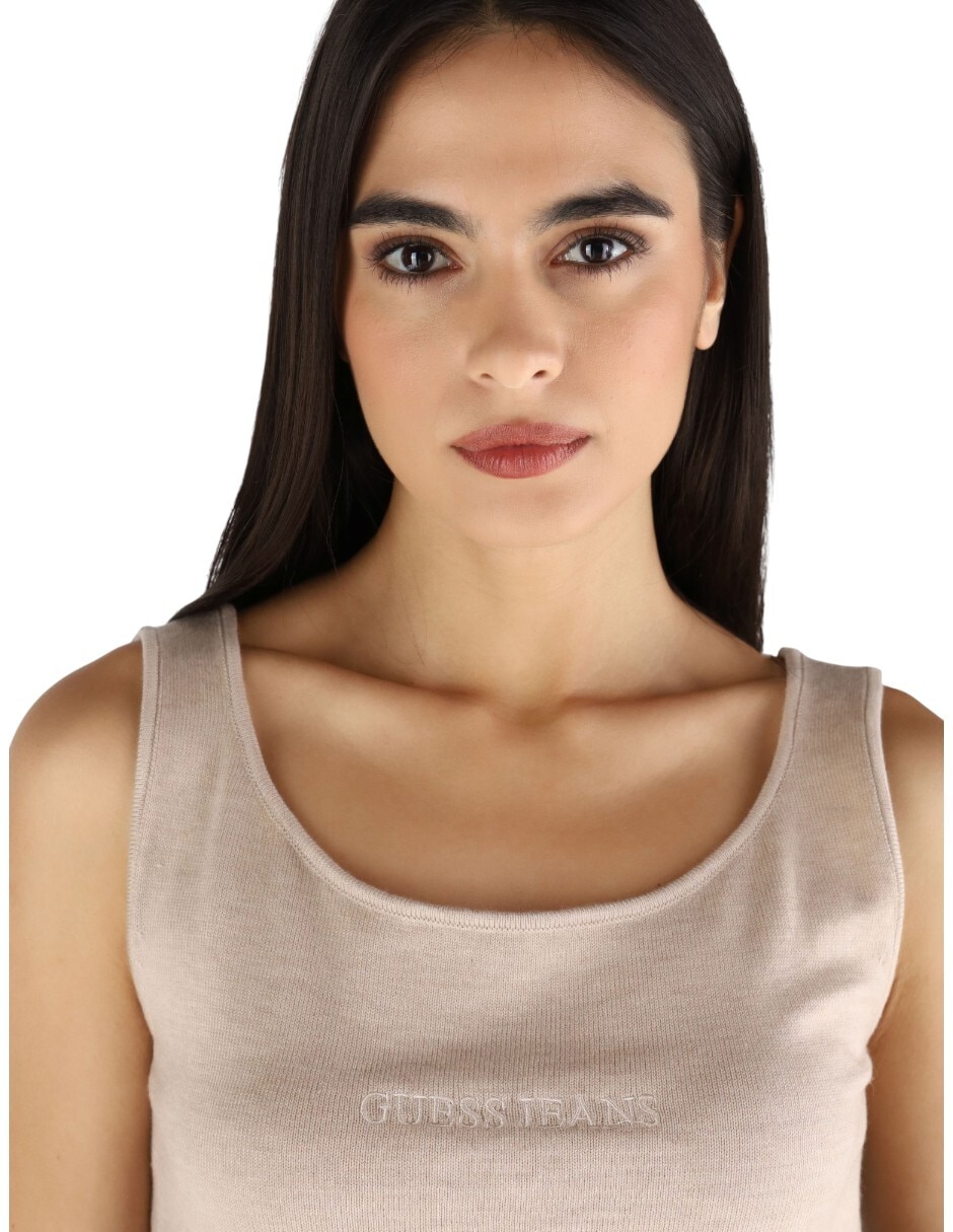 Top Guess Jeans cuello redondo escote regular tirante clásico