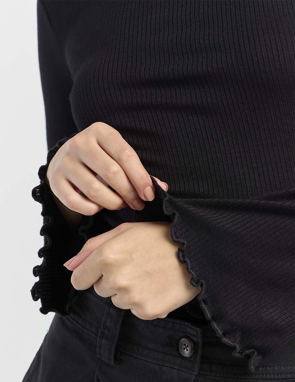 Playera manga larga cuello alto para mujer 5