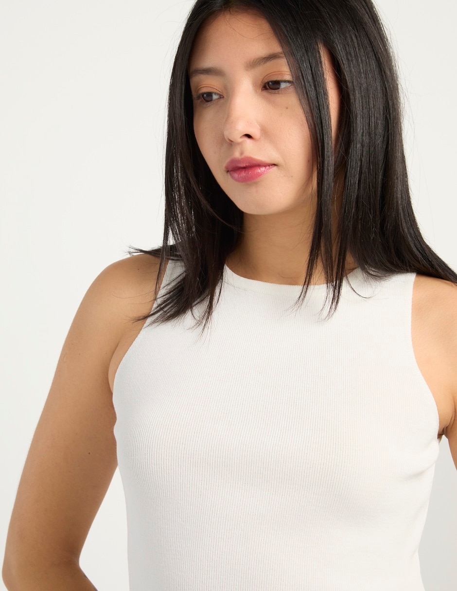 Top cuello redondo