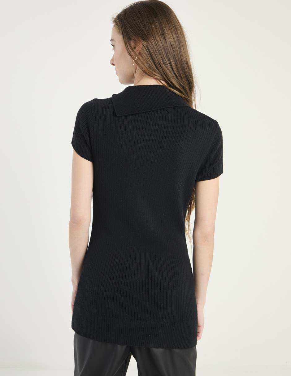 Suéter cuello asimétrico para mujer 4