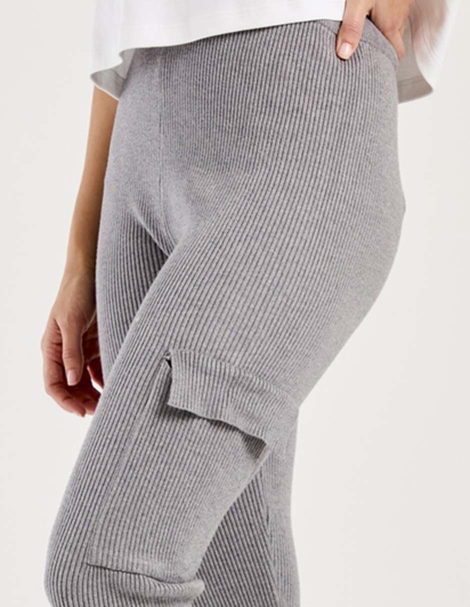 Pantalón cargo regular para mujer 7