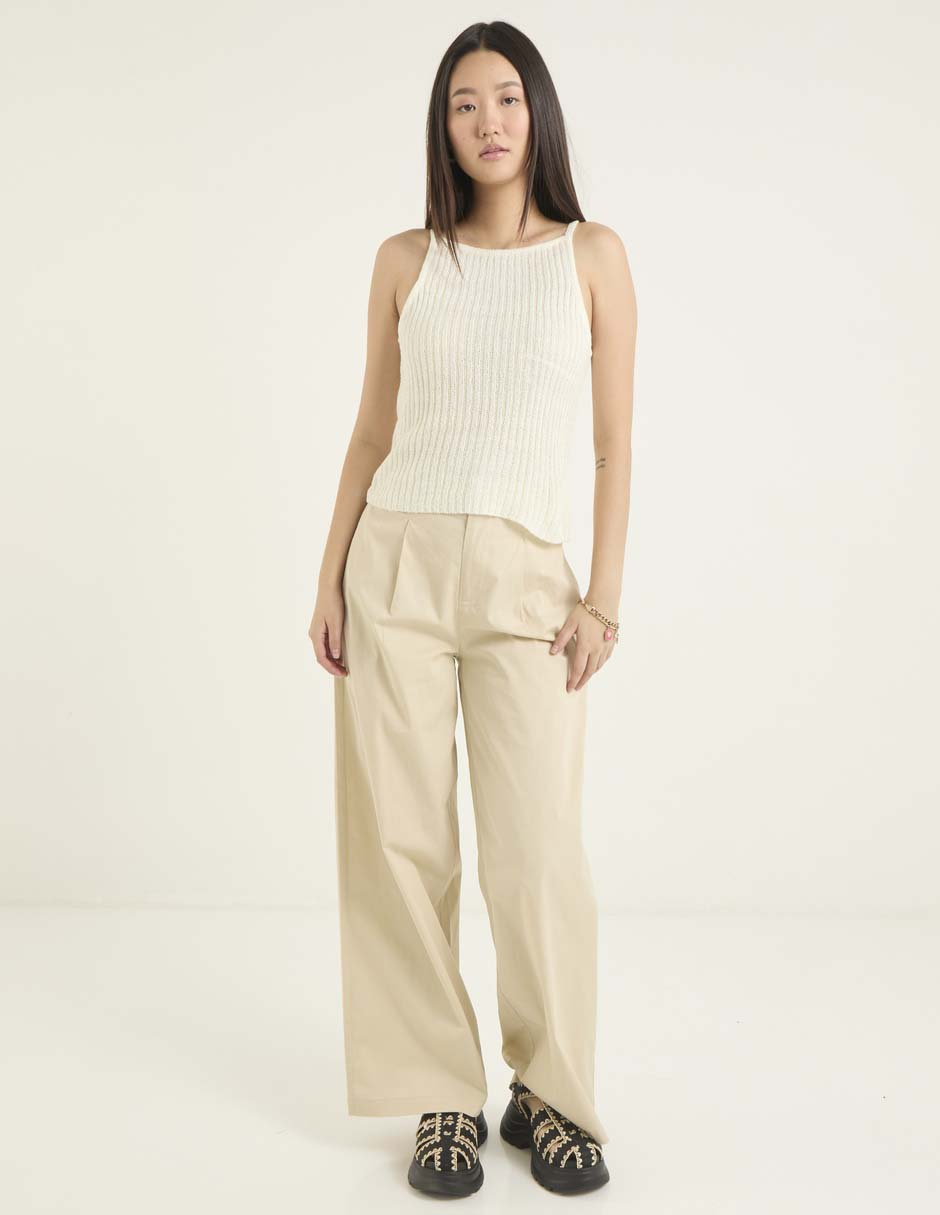 Top cuello redondo tirante delgado