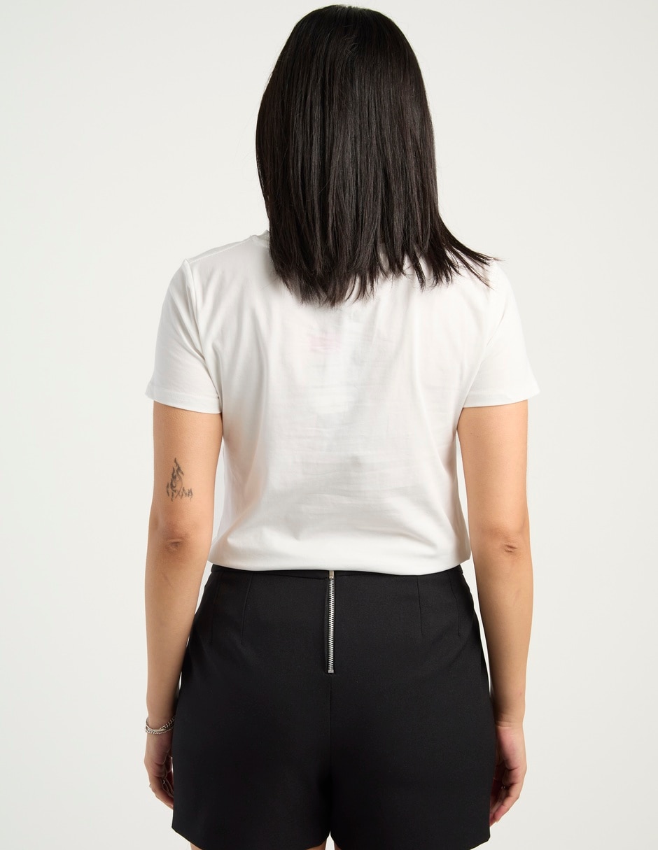 Playera manga corta cuello redondo para mujer 12