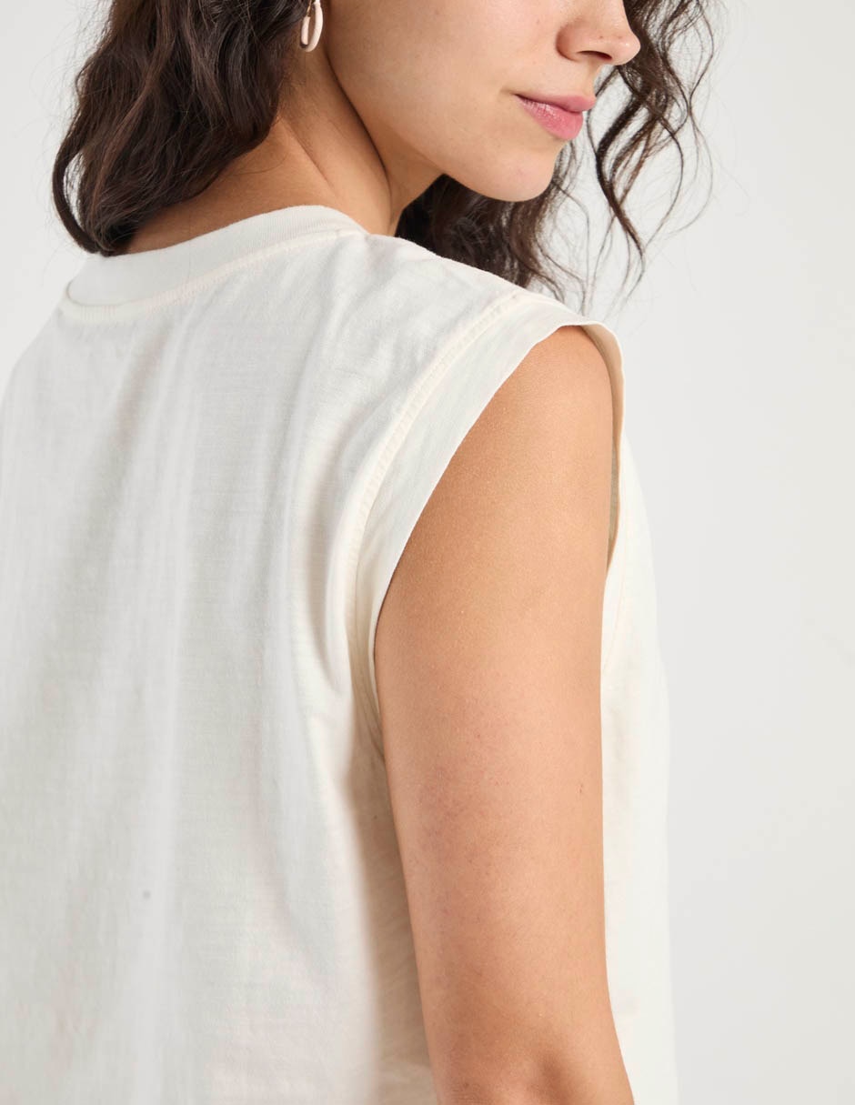 Playera sin manga cuello redondo para mujer 2