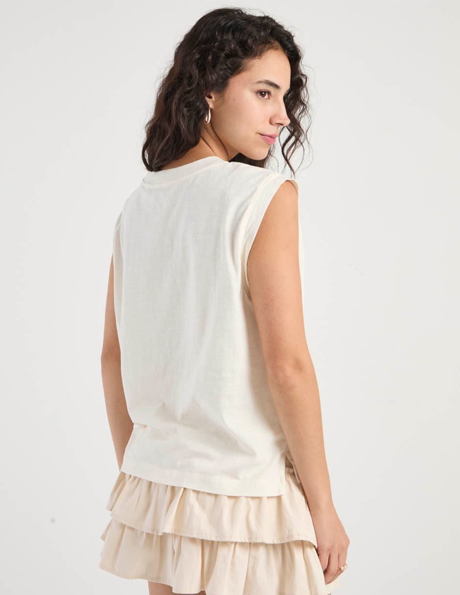 Playera sin manga cuello redondo para mujer 6