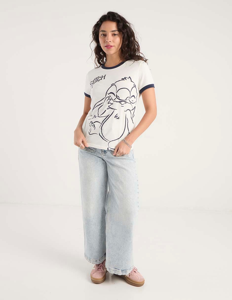 Playera manga corta Stitch cuello redondo para mujer 3