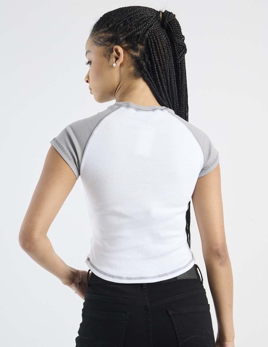 Playera manga corta cuello redondo para mujer 6