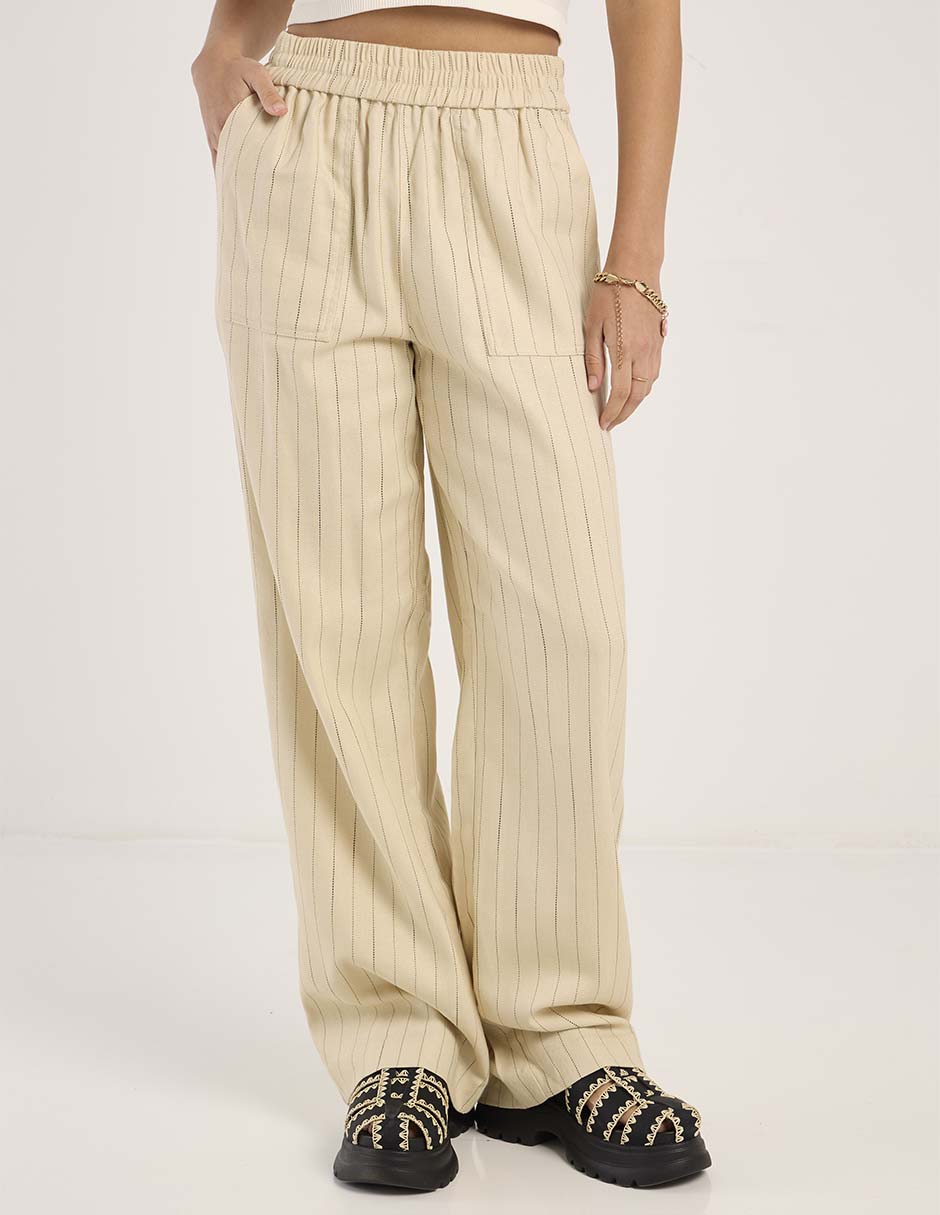 Pantalón amplio para mujer 7