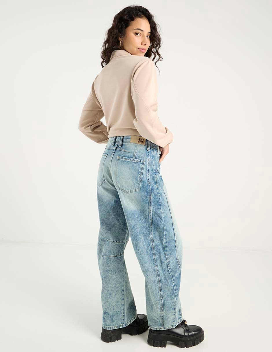 Jeans relaxed barrel para mujer 11