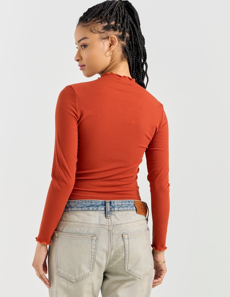 Playera manga larga cuello redondo para mujer 5