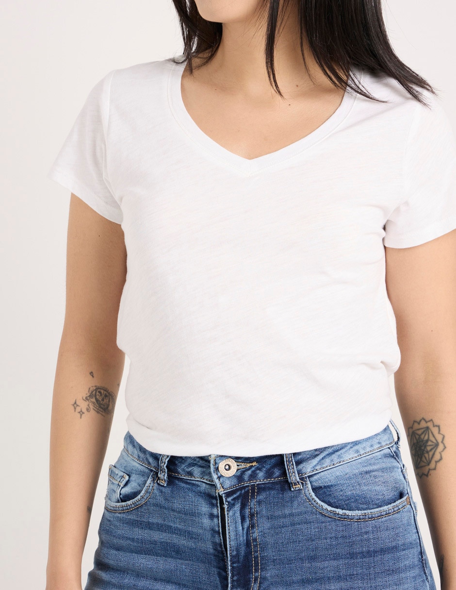 Playera manga corta cuello v mujer