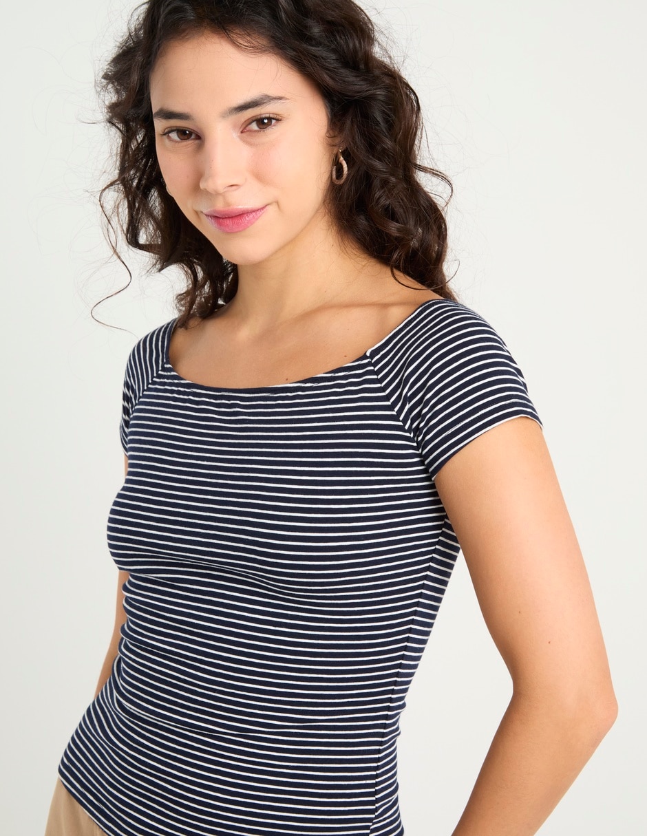 Blusa manga corta para mujer 9