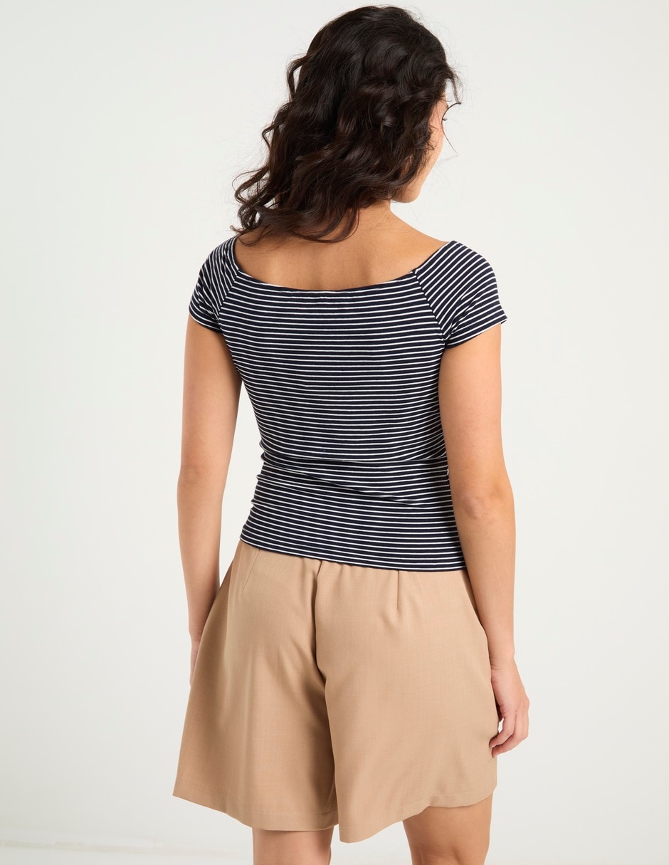 Blusa manga corta para mujer 11