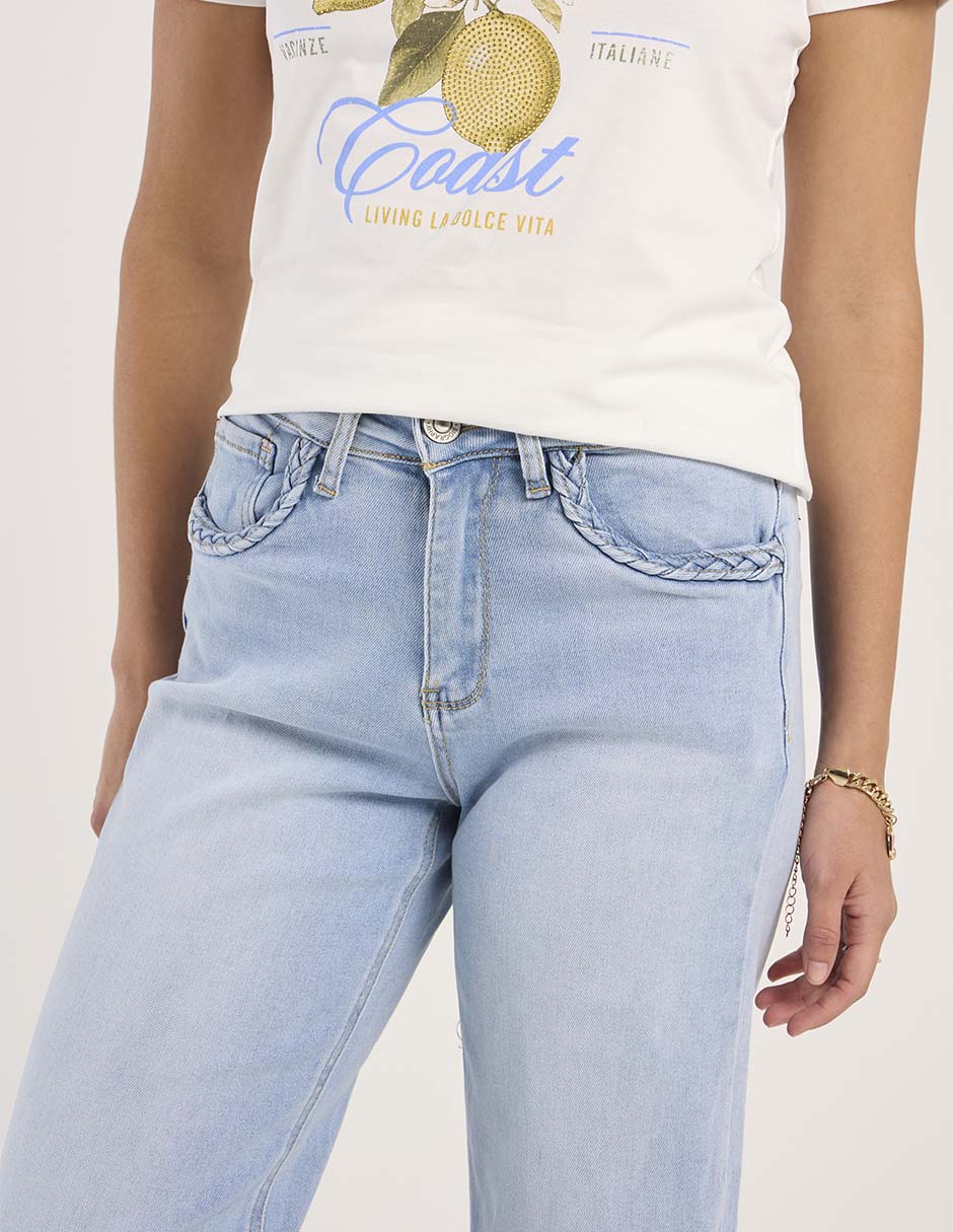 Jeans flare amplio para mujer 9