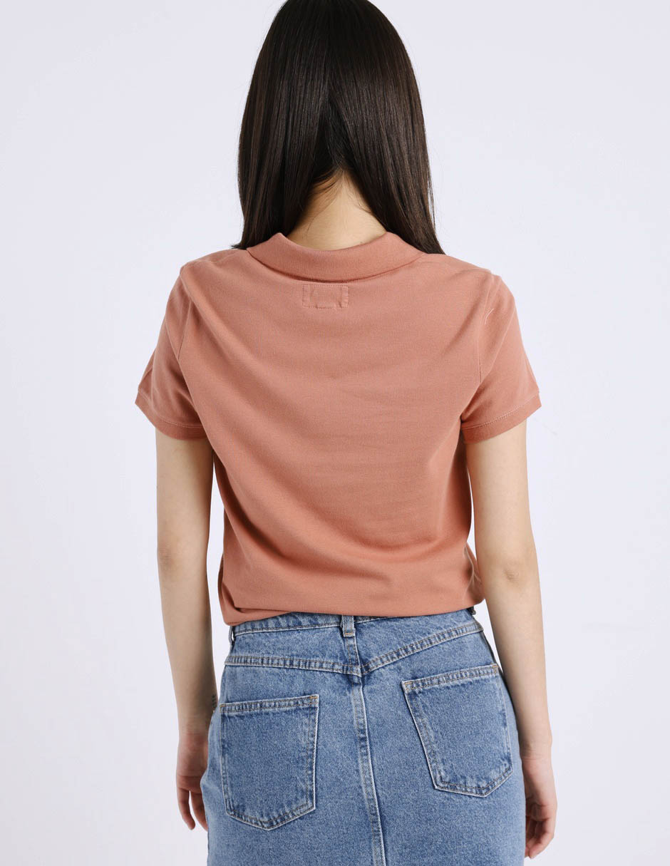 Playera tipo polo para mujer 3