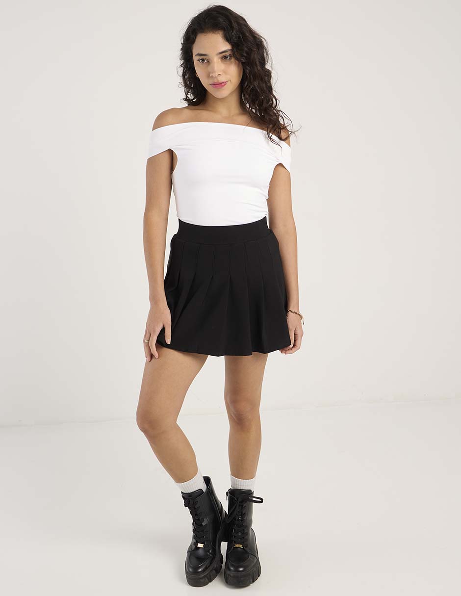 Falda mini a la cadera 7