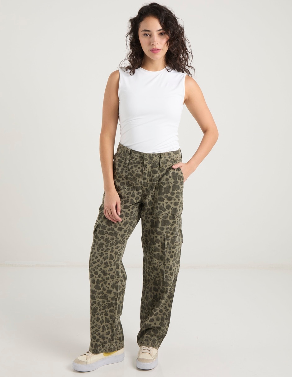 Pantalón cargo straight para mujer