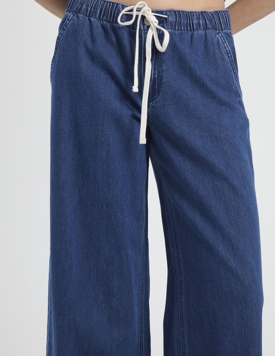 Jeans wide leg American Eagle para mujer