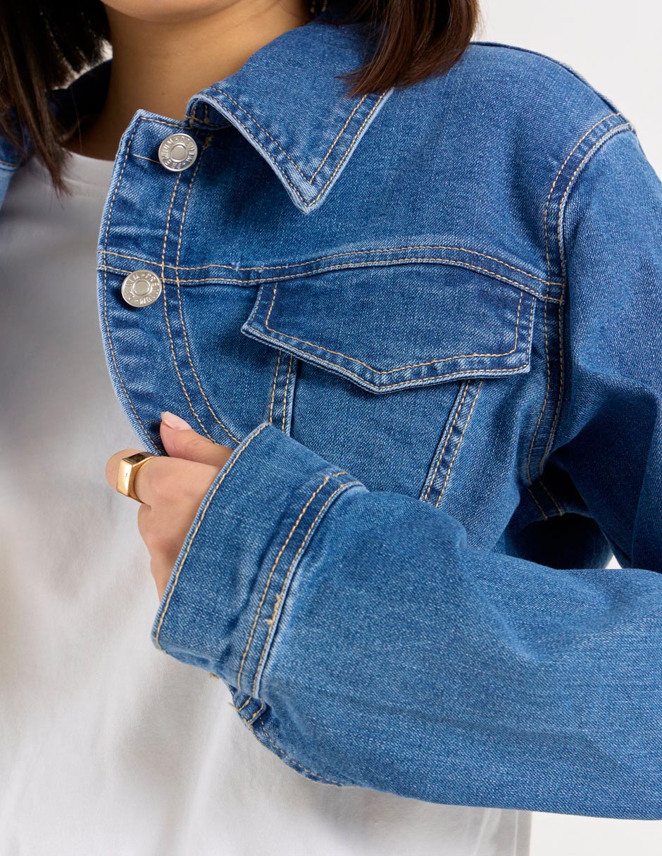 Chamarra denim Coffee Bean de mezclilla para mujer