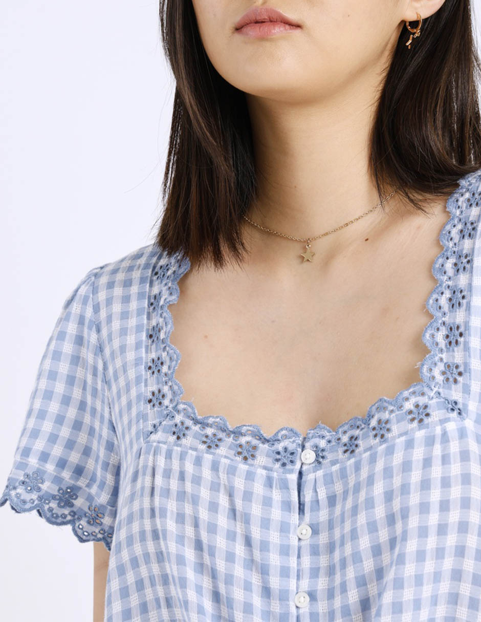 Blusa manga corta para mujer 4