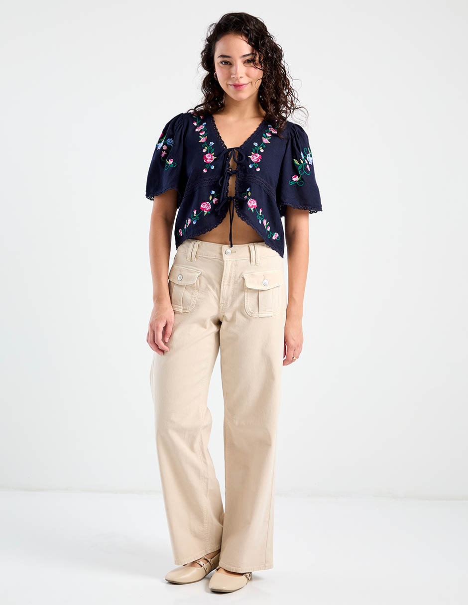 Pantalón flare American Eagle relaxed para mujer