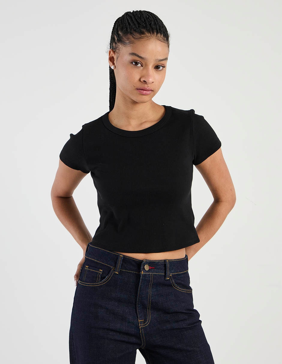 Playera manga corta cuello redondo mujer Playera manga corta cuello redondo mujer