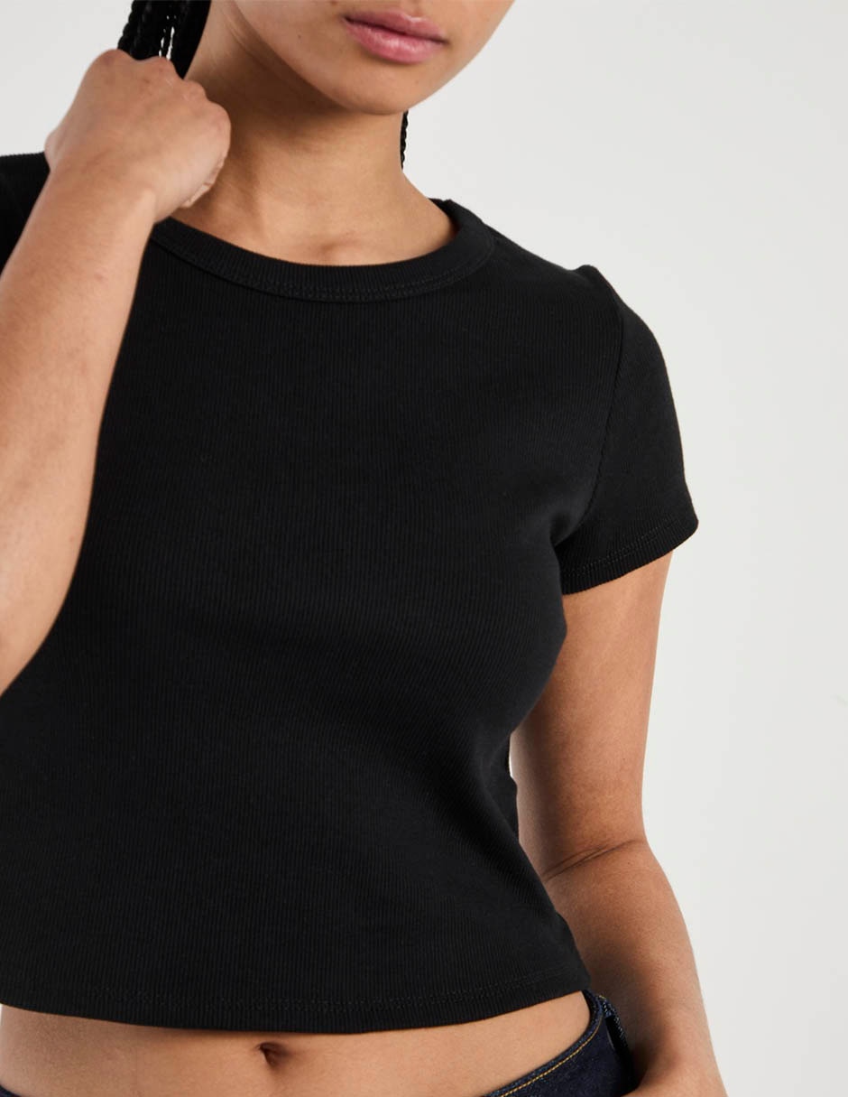 Playera manga corta cuello redondo mujer 2