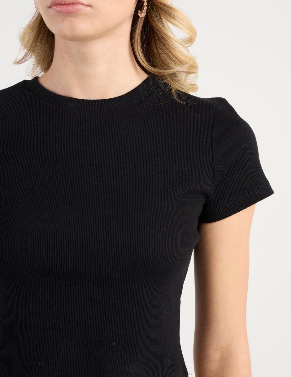 Playera manga corta cuello redondo mujer 2