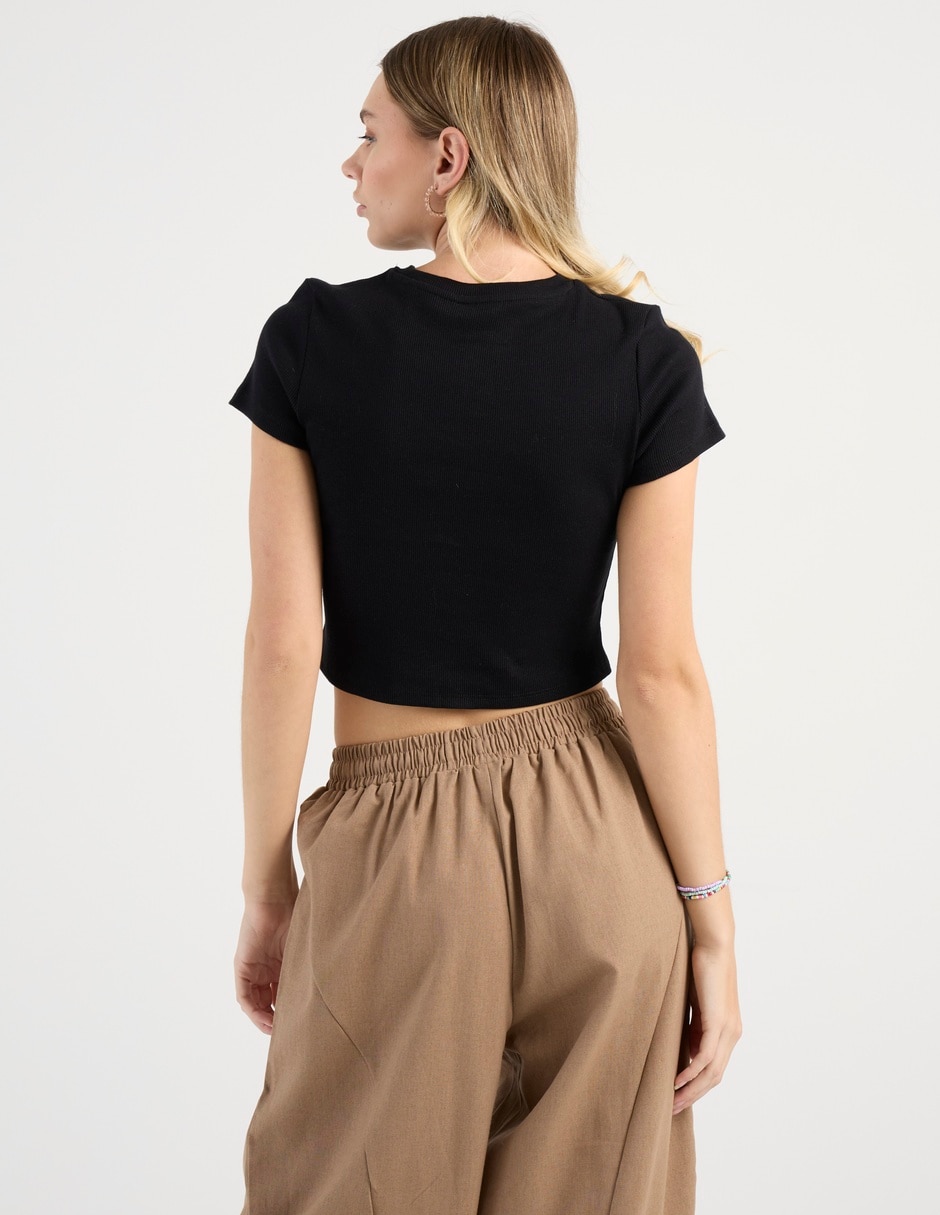 Playera manga corta cuello redondo mujer 6