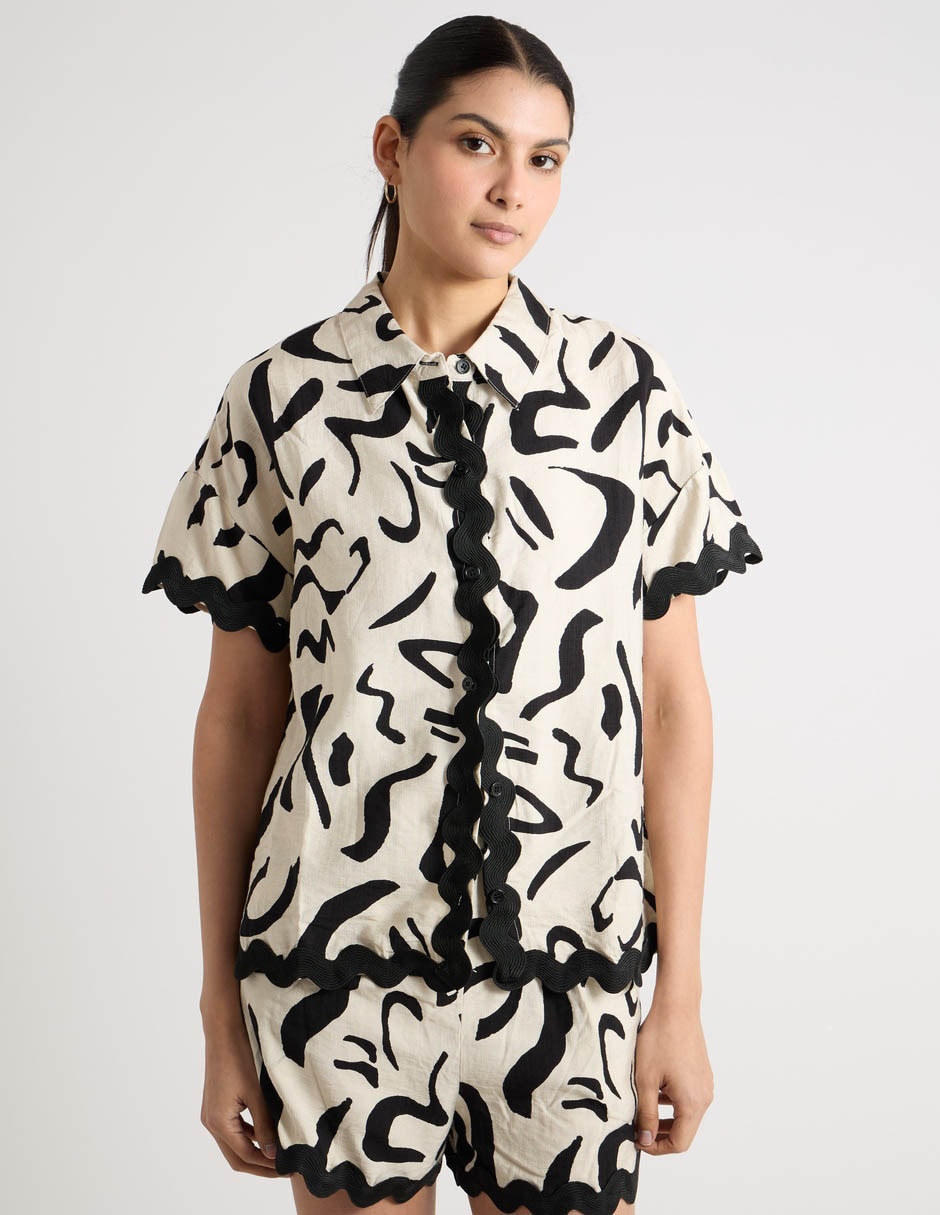 Blusa coffee bean manga corta para mujer