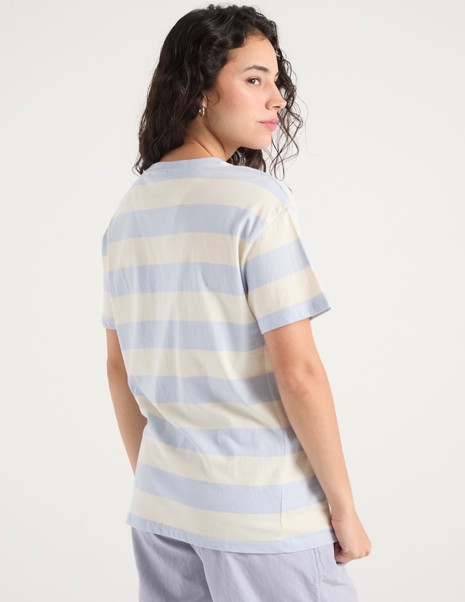 Playera manga corta cuello redondo para mujer 11