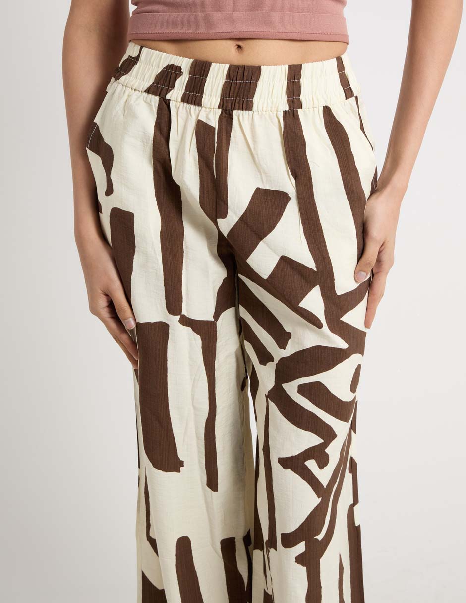 Pantalón relaxed palazzo para mujer 9