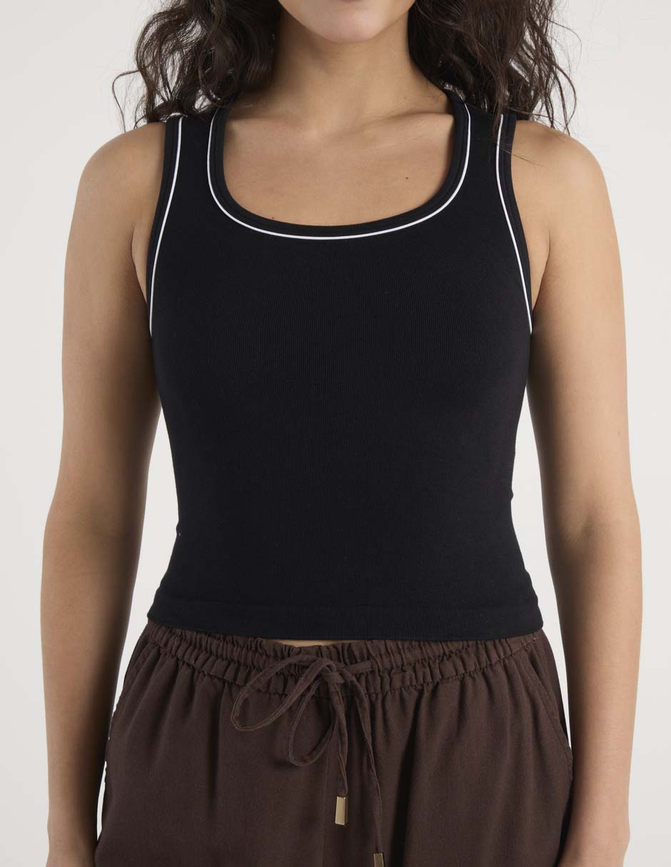 Top cuello redondo tirante ancho 13