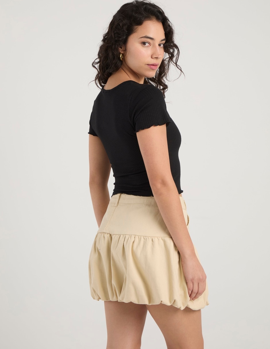 Playera manga corta cuello con botón para mujer 6