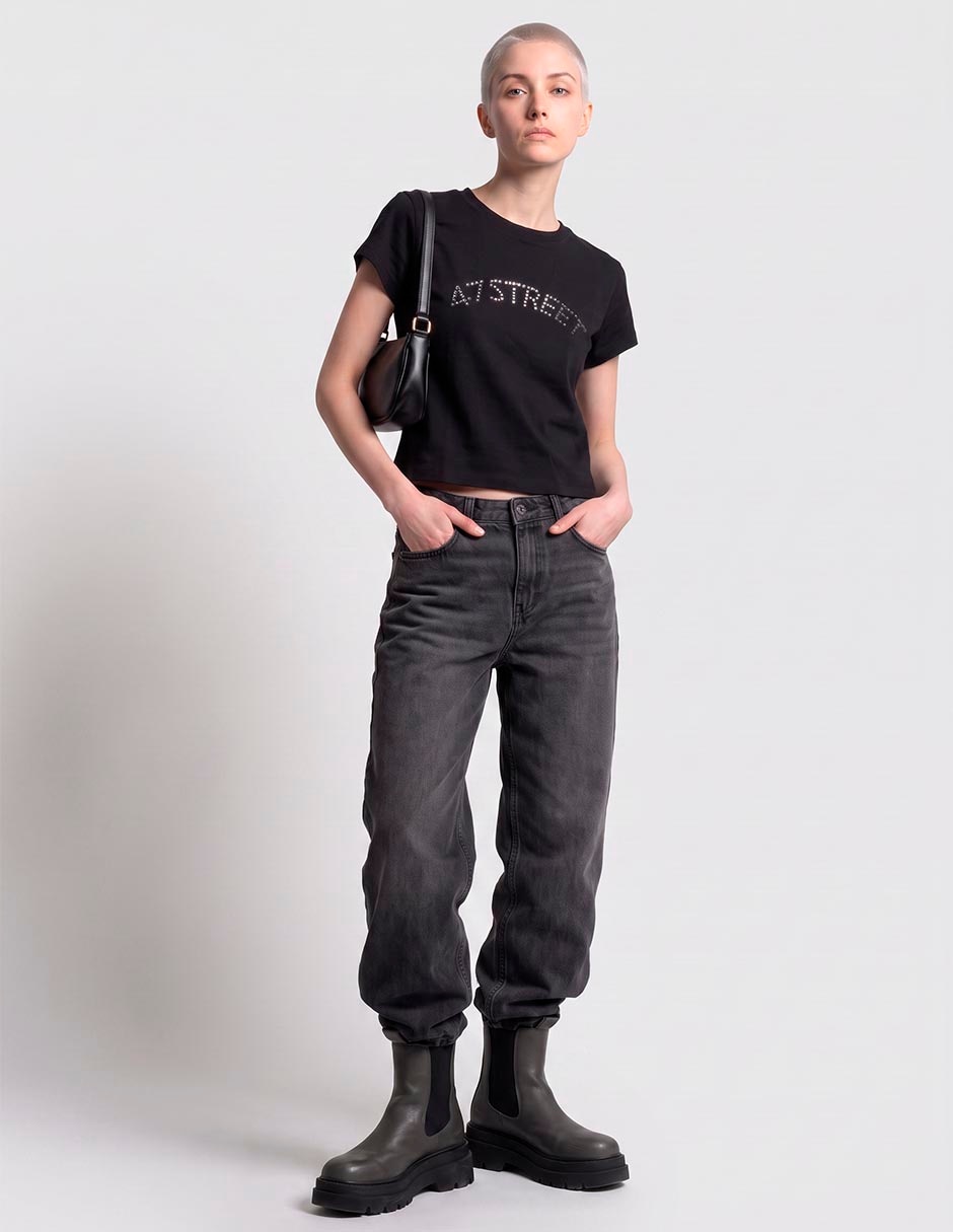 Playera manga corta cuello redondo para mujer