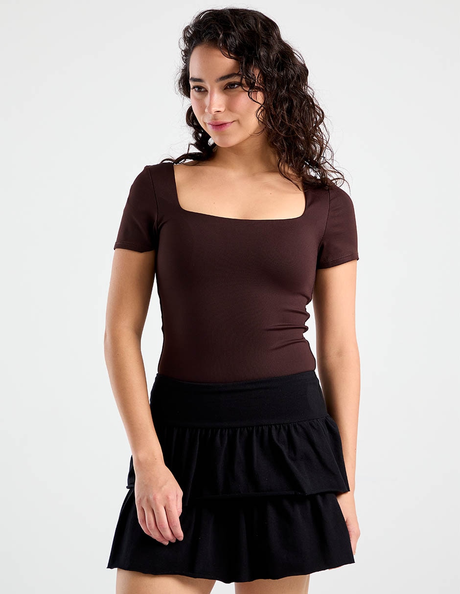Falda mini a la cintura